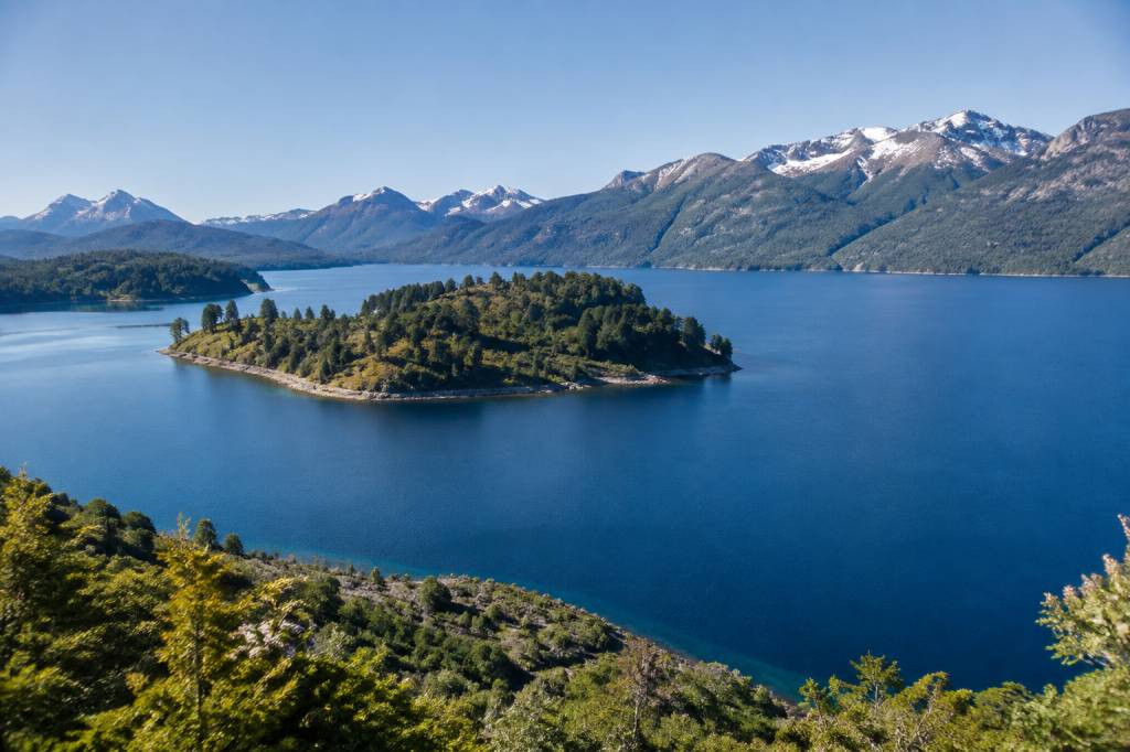 Descubra os 7 lagos argentina e seus cenários impressionantes